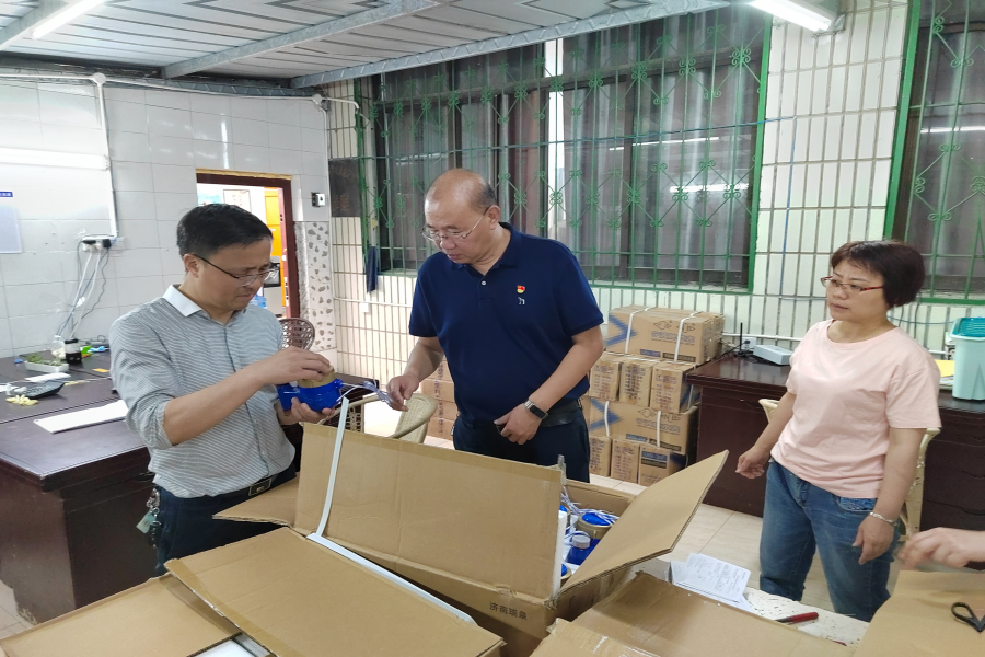 清源水務公司黨委書記、董事長周燕賓帶隊開展震后安全生產(chǎn)檢查
